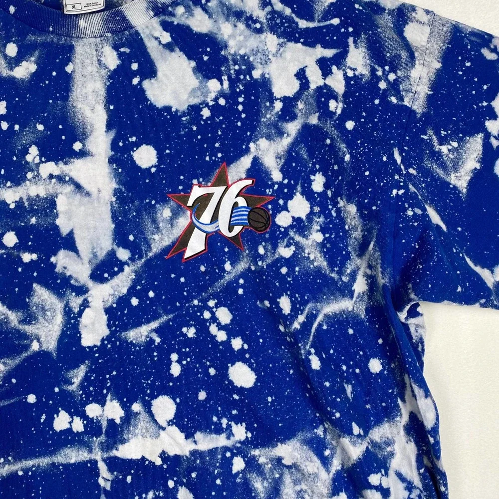 76ERS NBA Women's Size XL‎ Custom Reverse Tie Dye Cropped Short Sleeve Tee Shirt - Picture 2 of 7